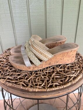 Maurices Boho Beaded Cork Platform Wedge Sandals Size 8.5